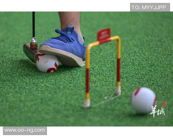 马兰头球攻门险些破门球擦门梁而过令人惋惜